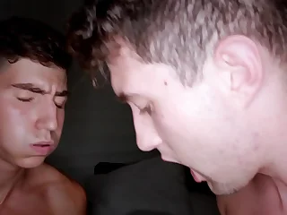 Gangbang de la familia Bud con Lena Coxx